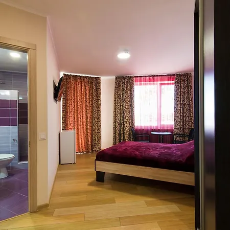 Hotel Tsvetok 3*